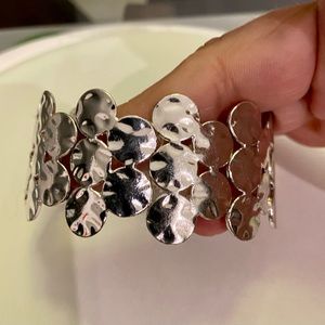 Silver stretch bracelet